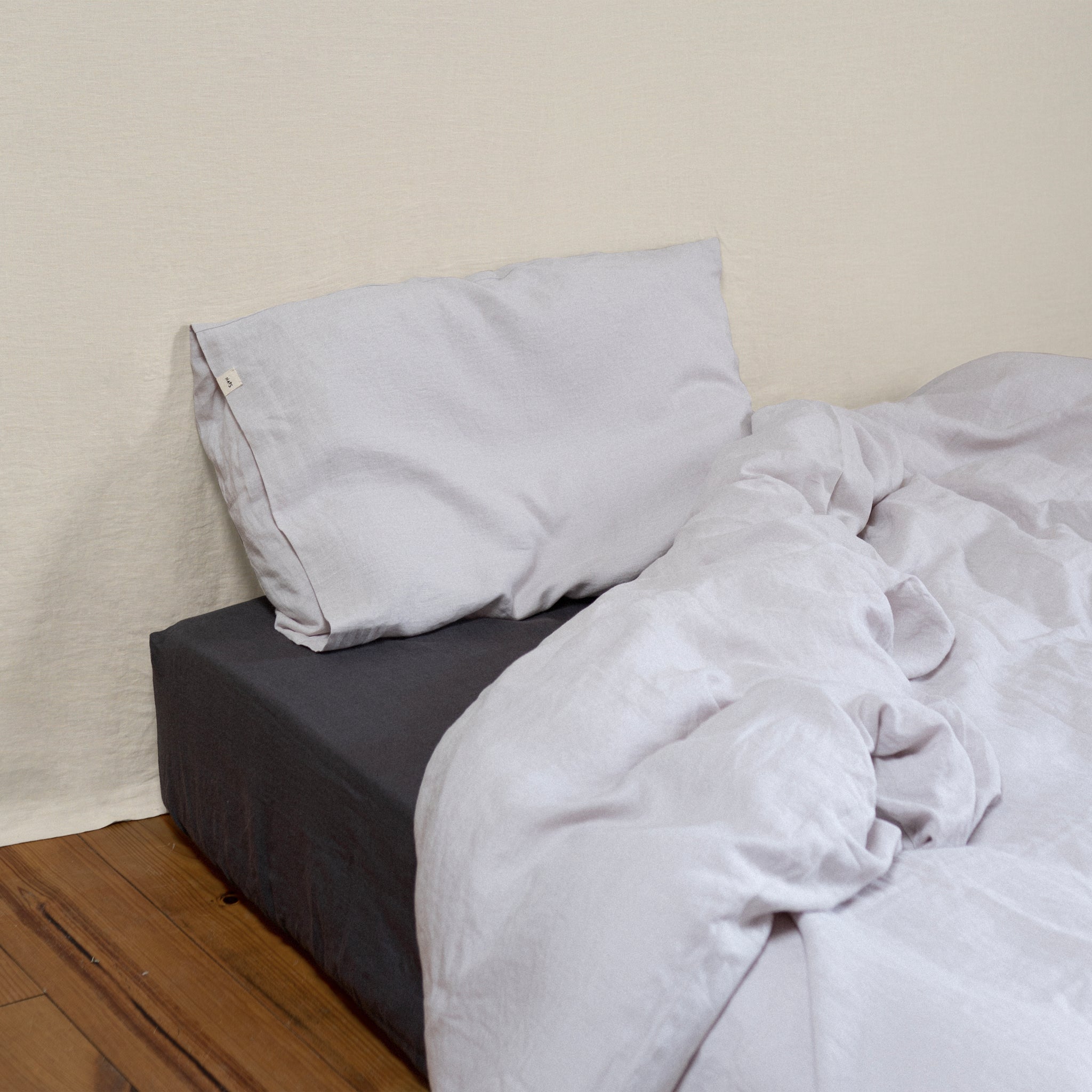 [in stock] [hold] fitted sheet